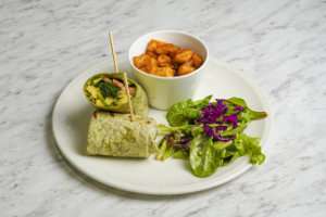 Eggs and vegetable wrap Eggs and vegetable wrap